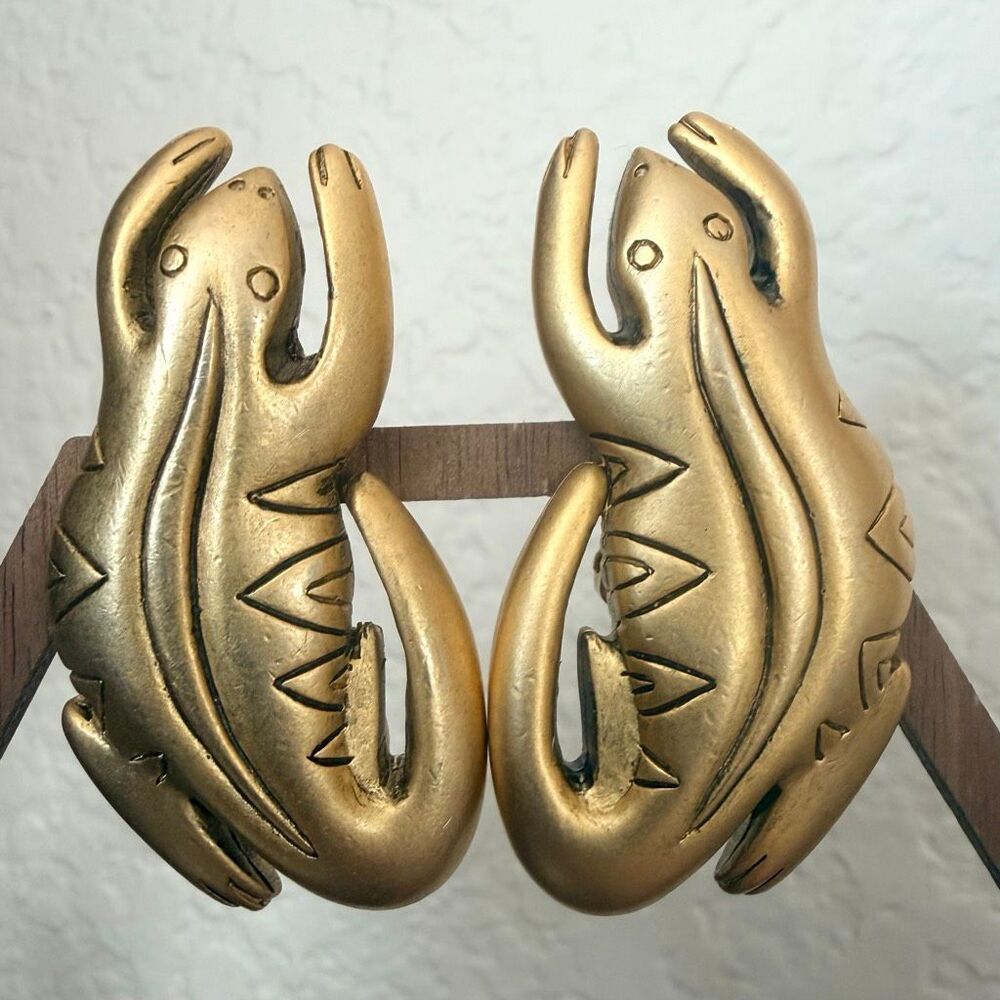 Vintage Laurel Burch Gold Tone Lizard Clip On Earrings